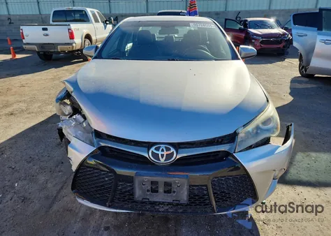 2015 Toyota Camry Le из США, поврежденный, VIN 4T1BF1FKXFU044218